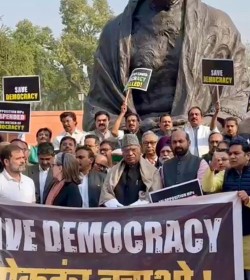 Opposition members protesting in front of the Parliament, December 2023